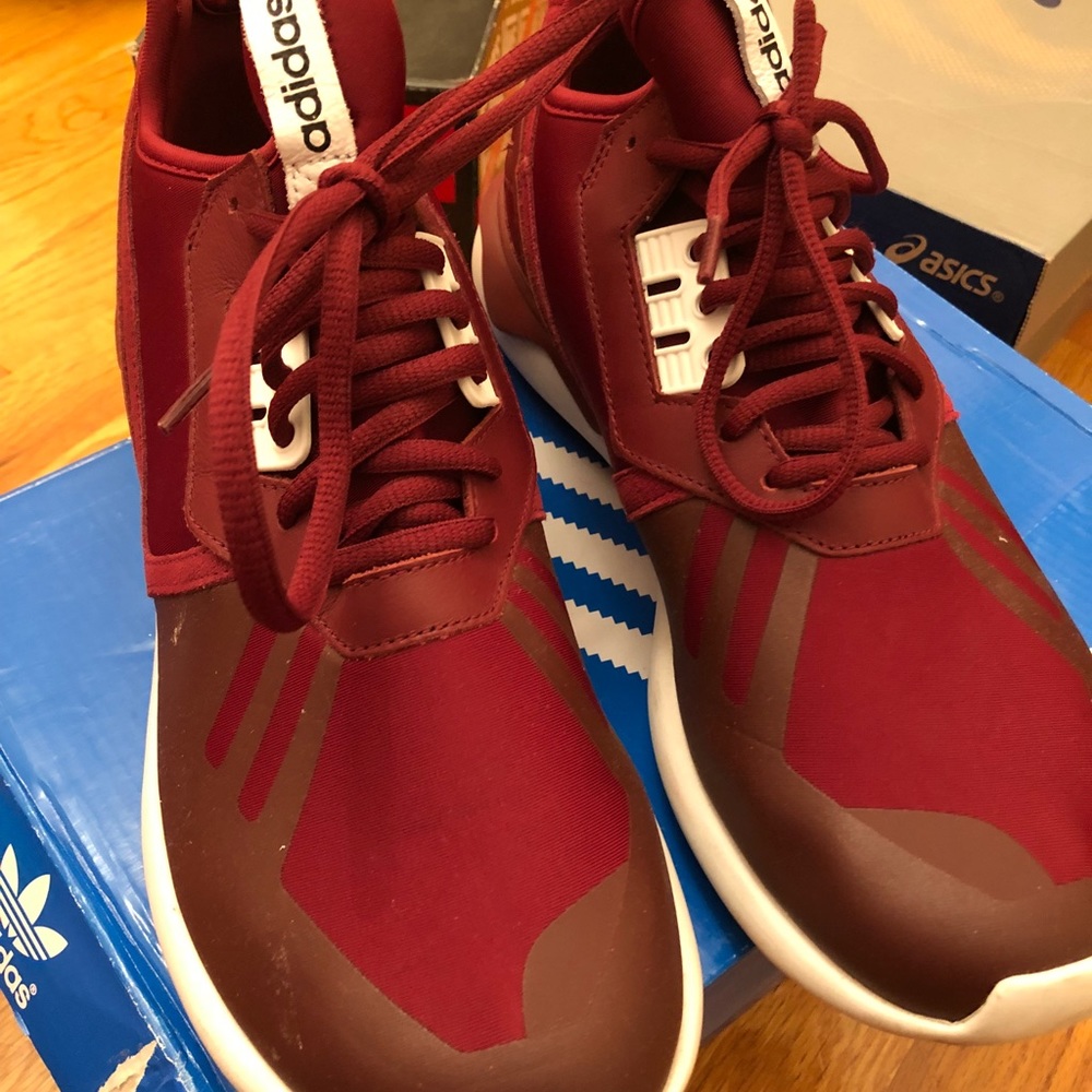 Adidas tubular sneakers